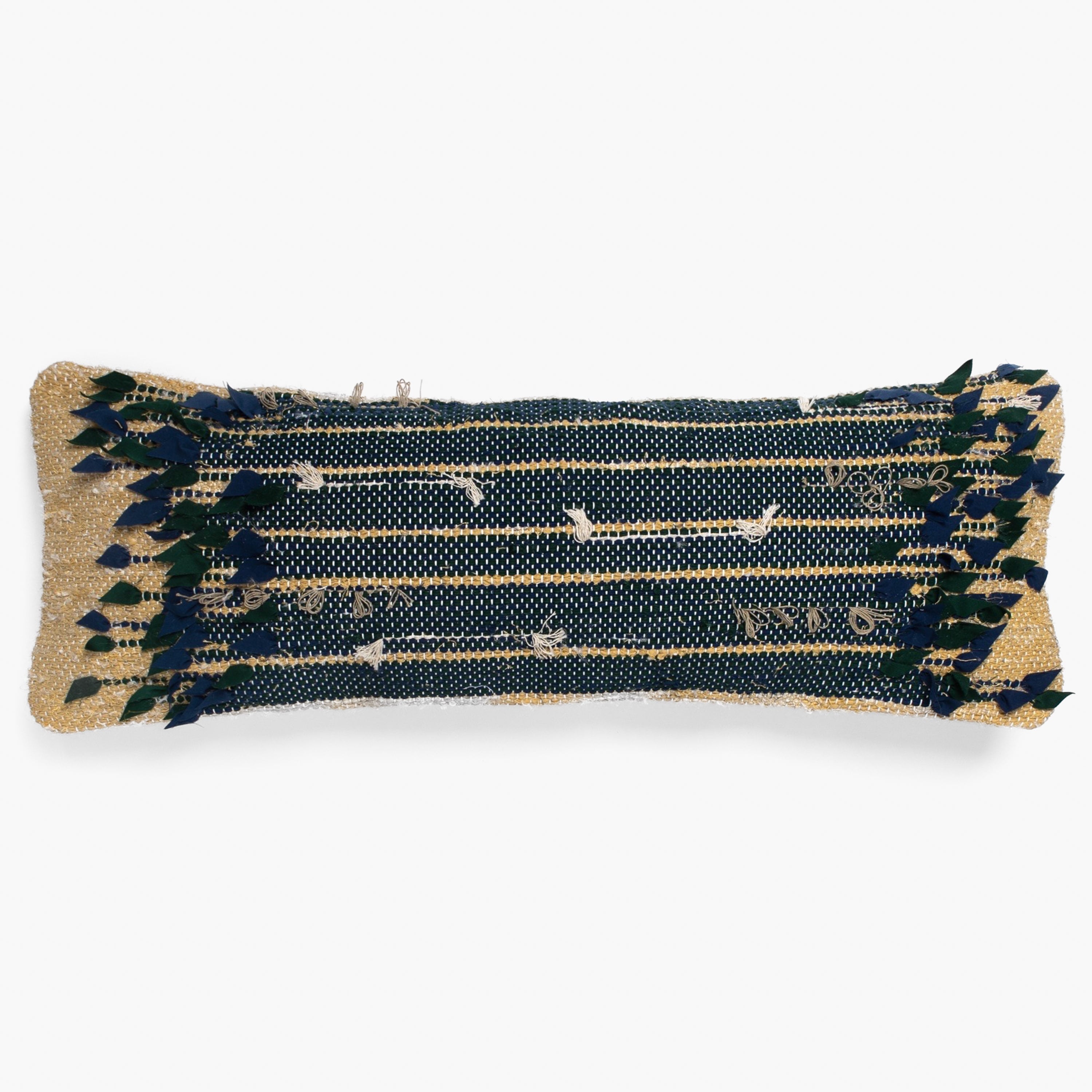 Rl1018mxlb | Amity Home Amity home blakely bolster in maize navy fabric applique detail