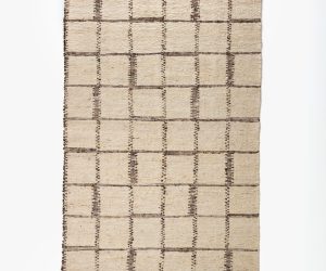 Amity home henderson rug in natural   hand woven grid pattern