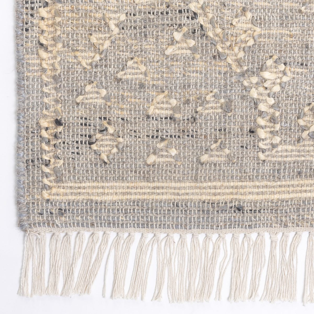 Amity home gwenith runner in grey multi   looped geometric design