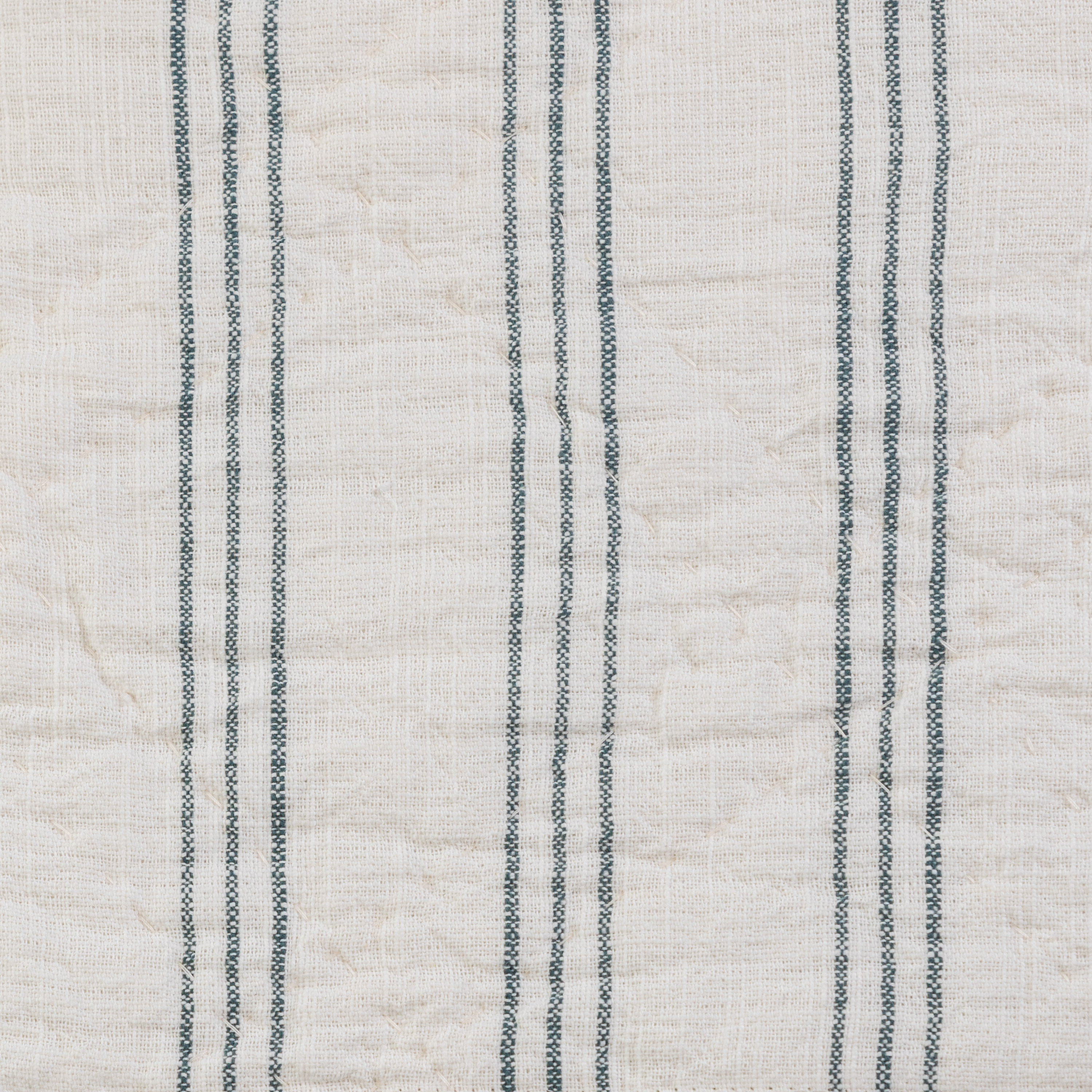 Swqcc1081b1 | Amity Home Amity home hammond quilt in caribbean striped quilted fabric