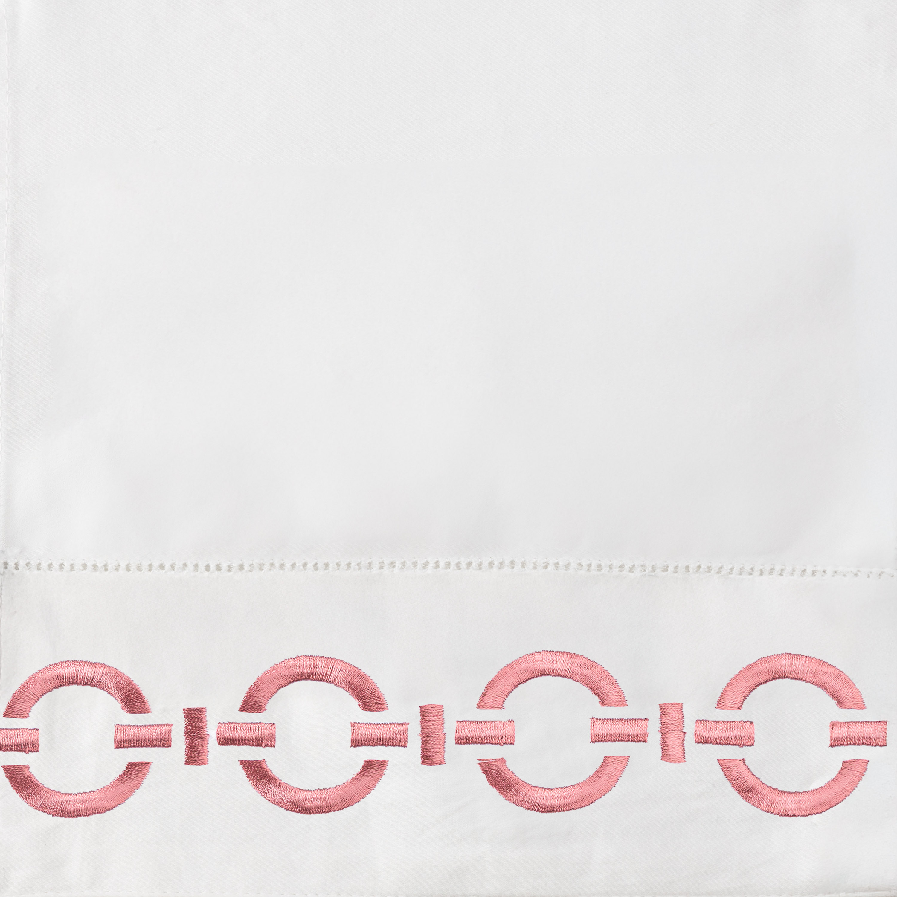 Sws17201r67 | Amity Home Amity home bellagio sheet swatch in vintage rose embroidered chain link pattern