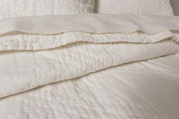 Barcelona Linen Quilt, Ivory
