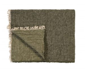 Amity home gavin super throw in earth green   fringed edges