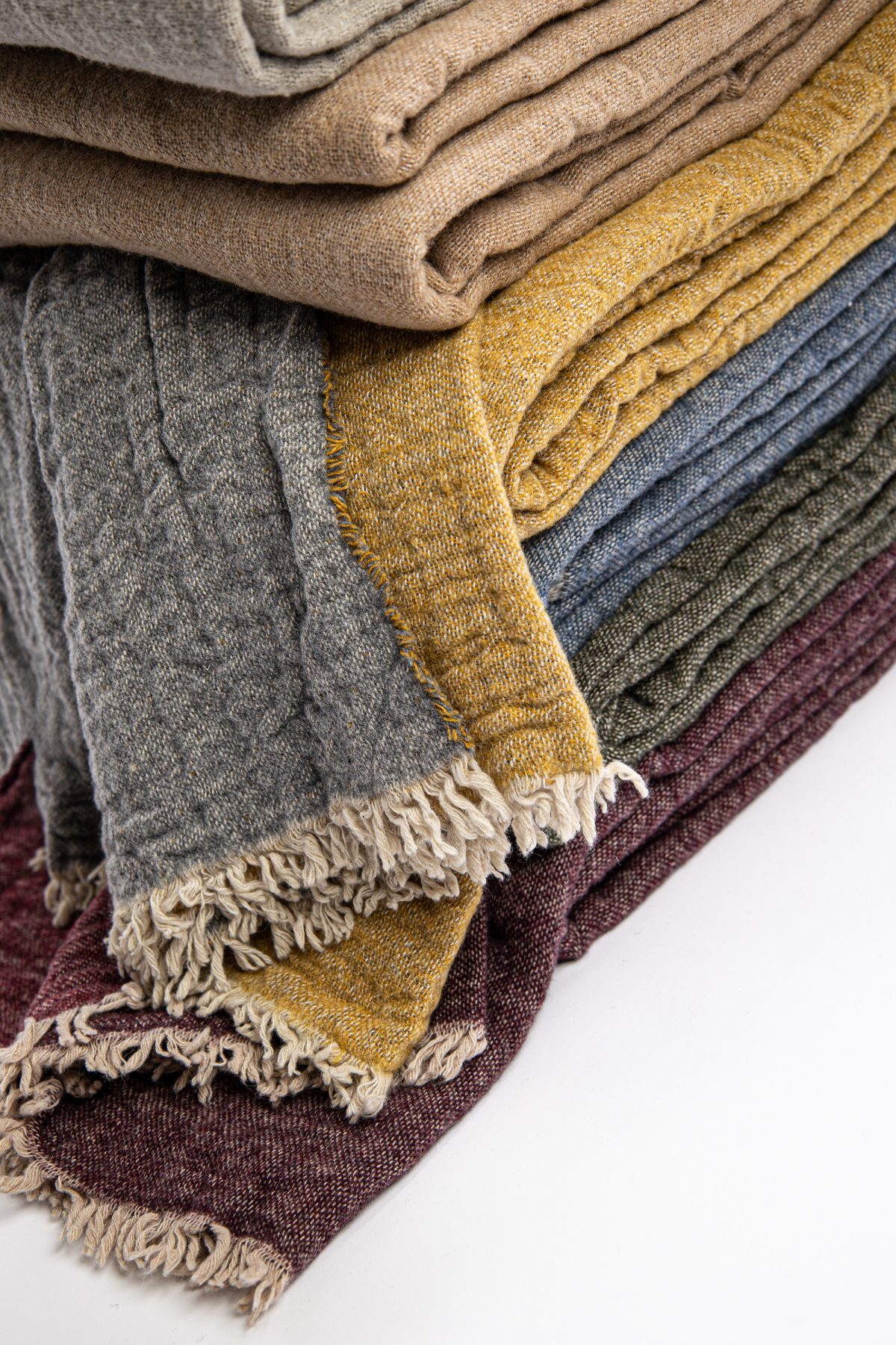 Amity home gavin super throw in storm blue   fringed edges