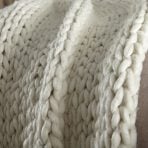 HANNAH CHUNKY KNIT, IVORY, THROW